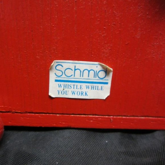 VINTAGE 1982 SCHMID COLLECTIBLE HANDCRAFTED WOODEN FIREPUMPER MUSIC BOX - Picture 8 of 8